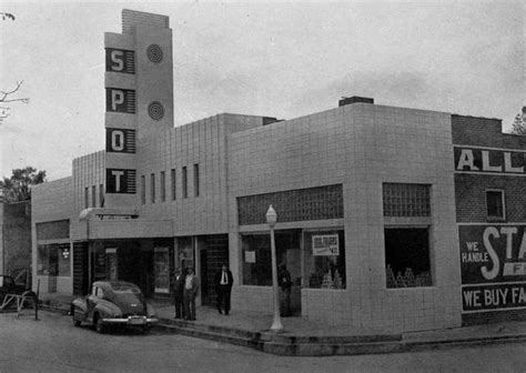 Movie Showtimes Near Siloam Springs, AR 72761 .